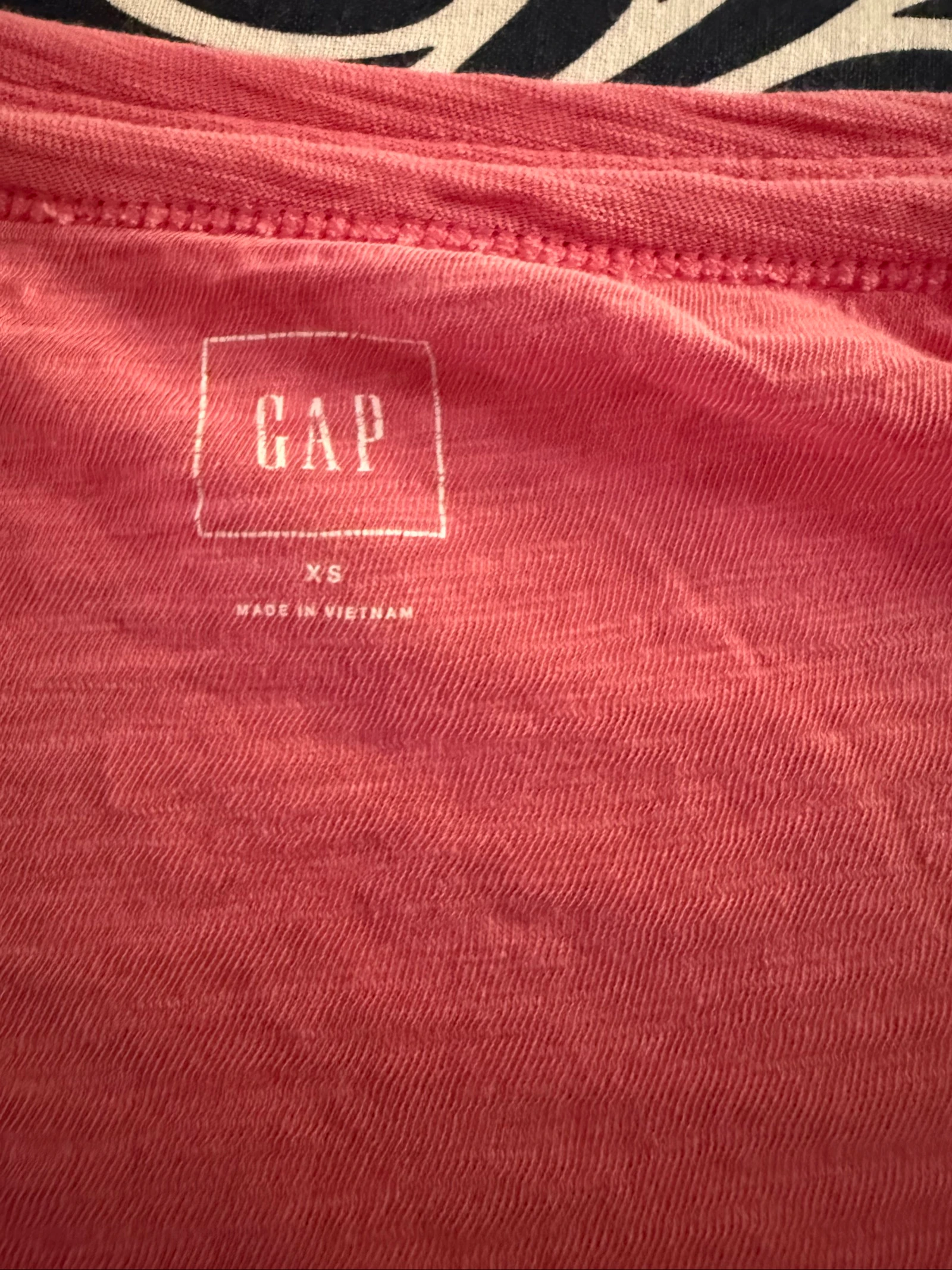 Gap, camiseta mujer rosa, talla Xs, muy buen estado – photo 3